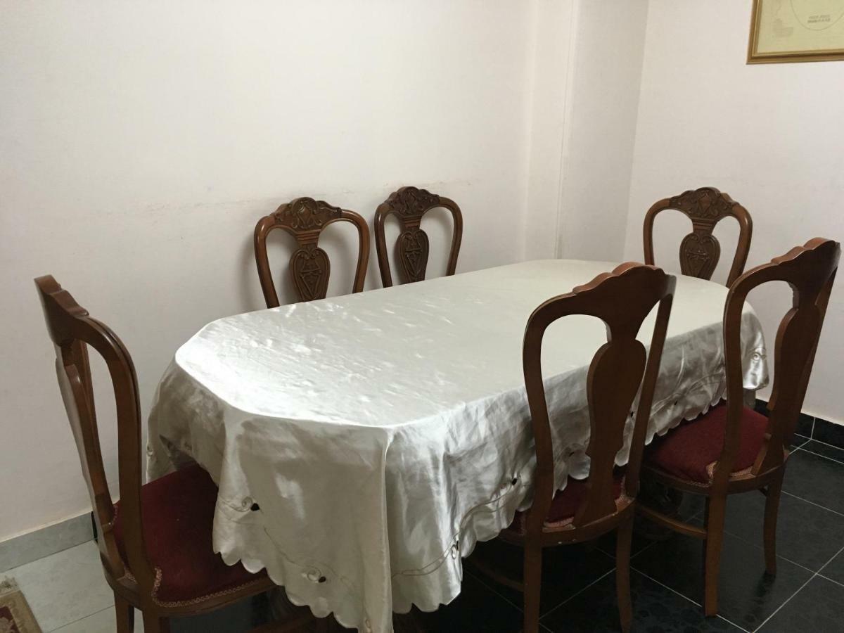 Two-Bedroom Apartment At Al Rehab Cairo Exterior foto