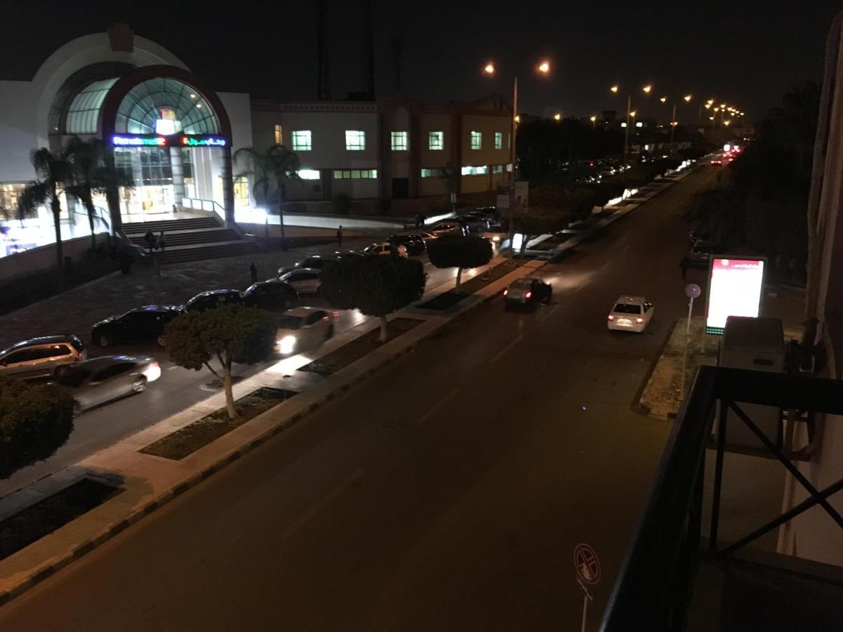 Two-Bedroom Apartment At Al Rehab Cairo Exterior foto