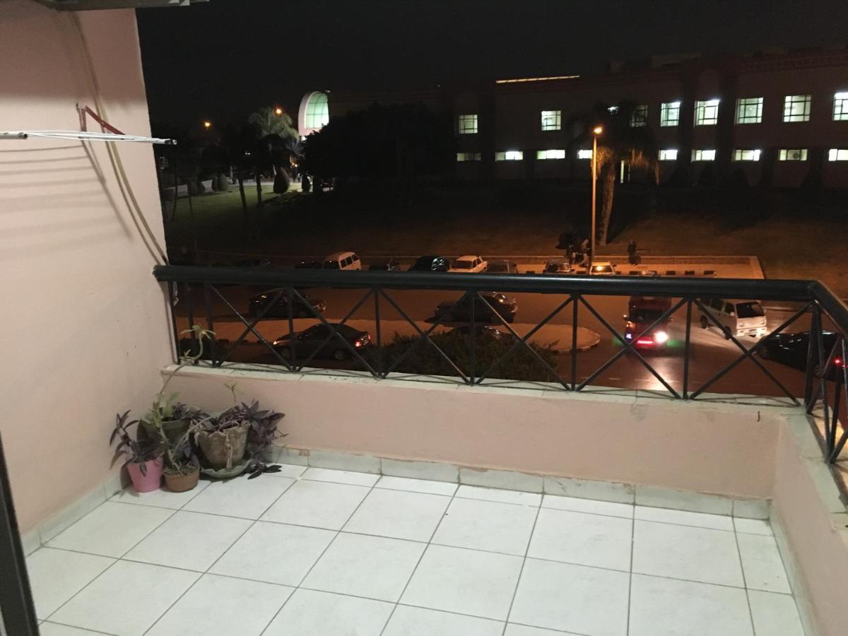 Two-Bedroom Apartment At Al Rehab Cairo Exterior foto